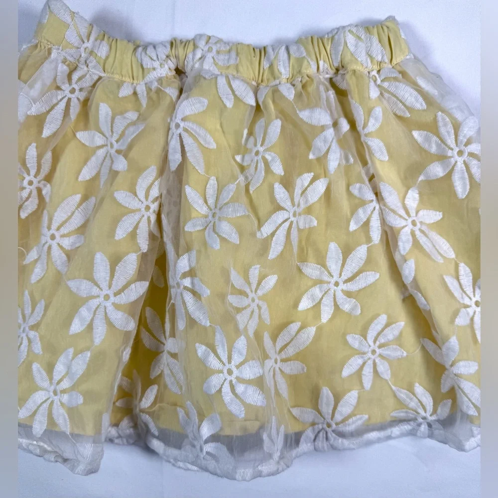 GYMBOREE Girls Floral Embroidered Skirt 5T Cottagecore Spring Mesh‎ Cute